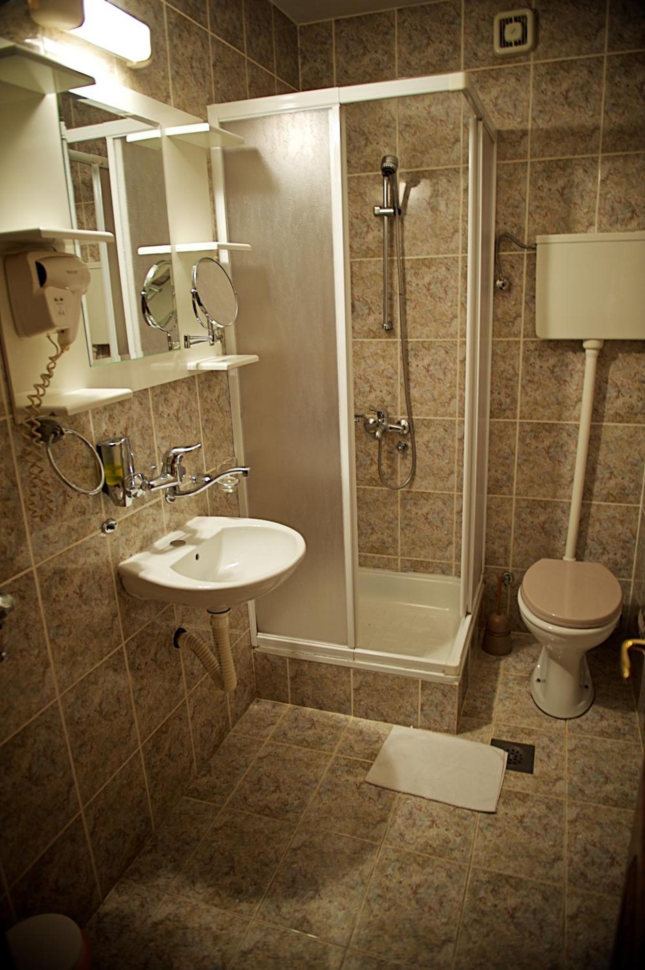 Apartments Passage Vrnjačka Banja Kamer foto